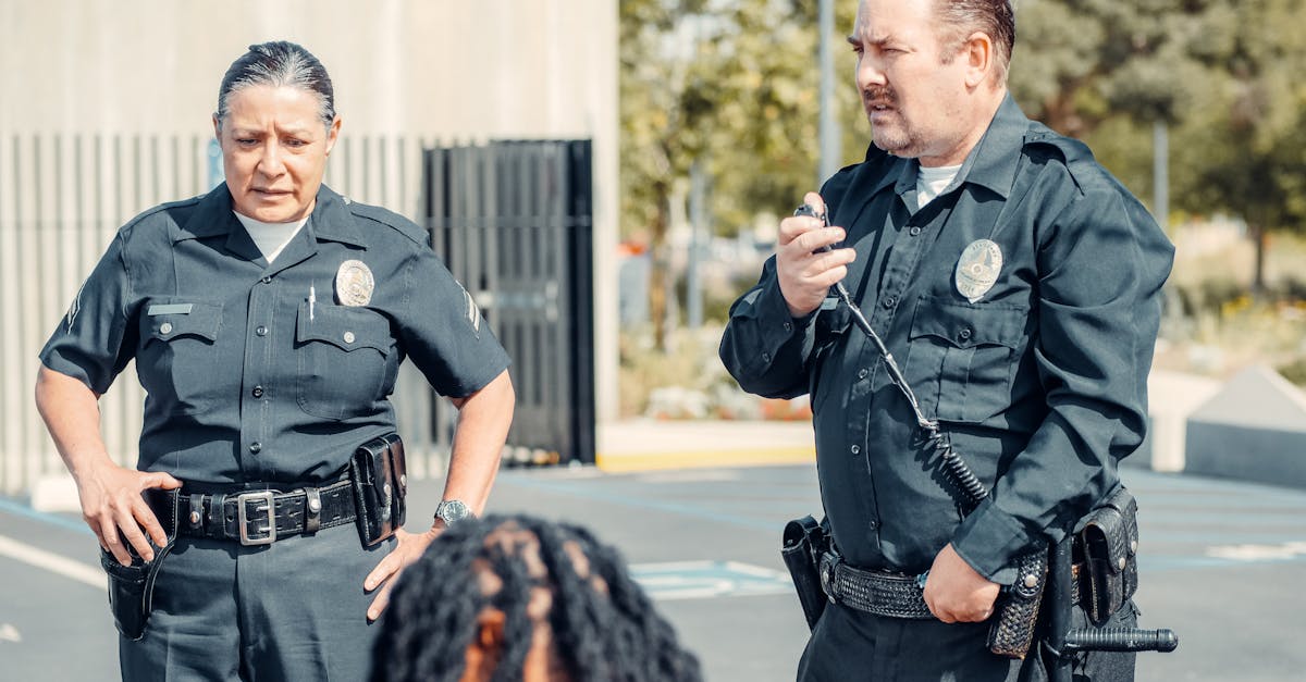 买微信小号:如何注册两家公司避税账号